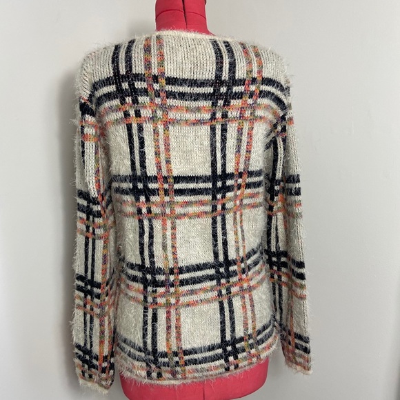 Mono B Fuzzy Sweater (M) - Picture 3 of 8